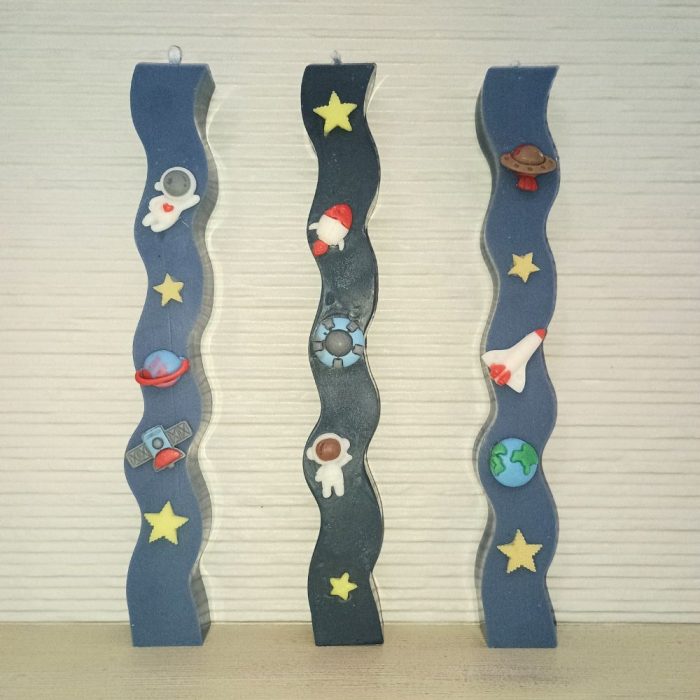 Αρωματική Λαμπάδα από Φυτικό Κερί - Space Adventures Αρωματική Λαμπάδα από Φυτικό Κερί - Διαστημικές Περιπέτειες - Image 1