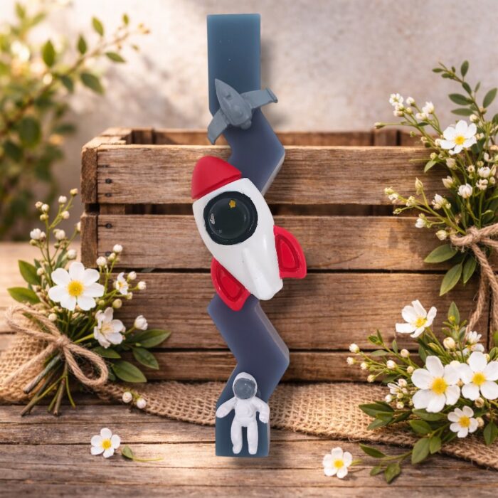 Χειροποίητη Αρωματική Λαμπάδα με Γύψινα Διακοσμητικά Στοιχεία- Πύραυλος - Image 2