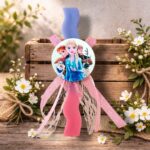 Χειροποίητη Αρωματική Λαμπάδα με Ξύλινο Διακοσμητικό Frozen - Σχέδιο Β