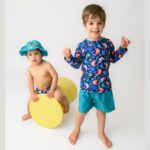 Αντηλιακό Σετ Μαγιό Σορτς, Μπλούζα και Bucket Καπέλο Zoocchini Walrus - Image 4